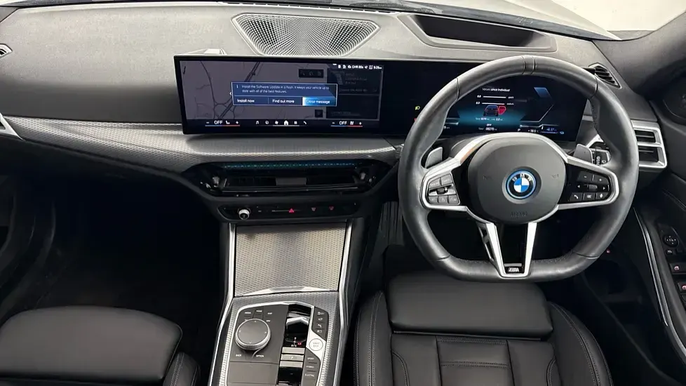 Used BMW 330 M Sport 288 HP (211 kW) 2025 Black Estate