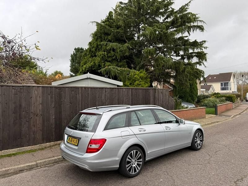 Used Mercedes C250 Elegance 2011 Silver Estate