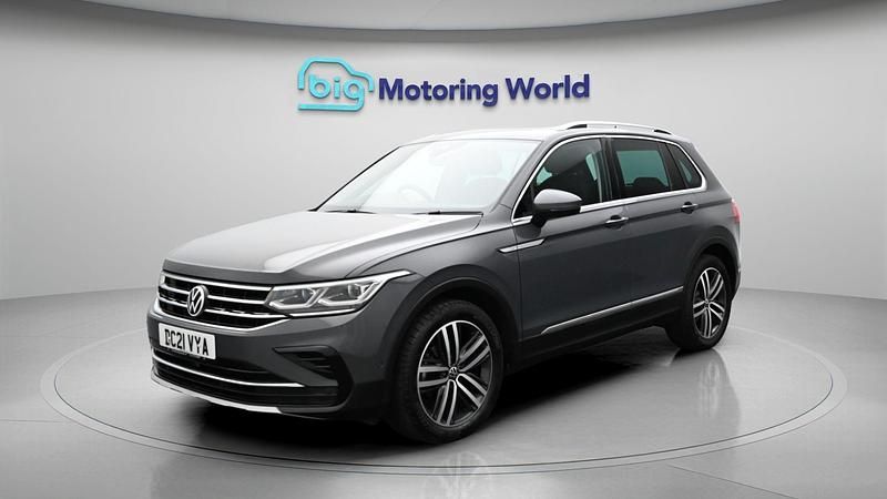 Used VW Tiguan Elegance 148 HP (108 kW) 2021 Grey SUV