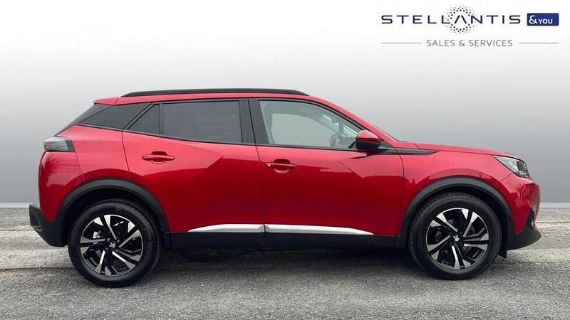 Used Peugeot 2008 Allure Premium 129 HP (94 kW) 2020 Red SUV
