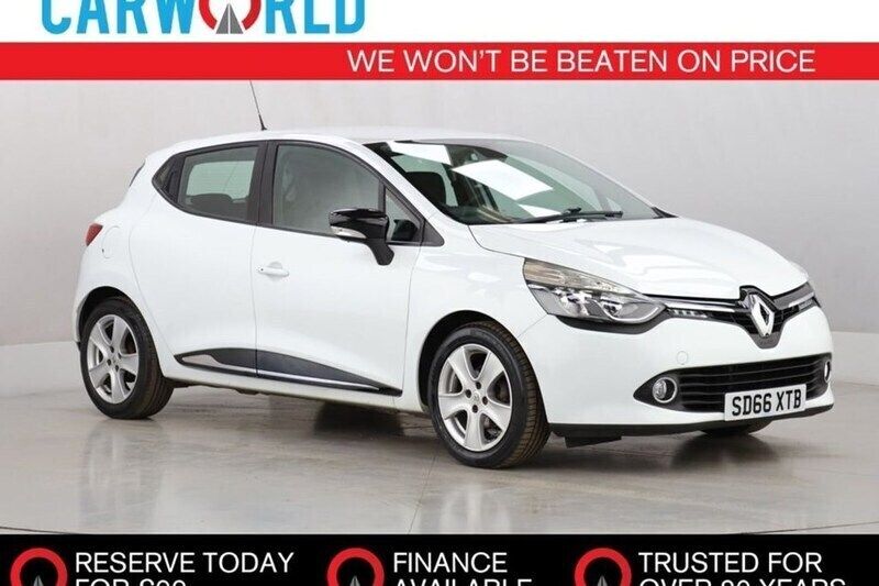 White Used 2016 Renault Clio IV Dynamique Hatchback | £6,400 (Fair price) - Image 1/1