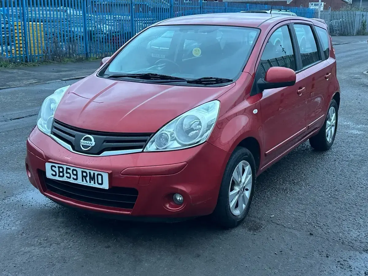 Used Nissan Note Acenta 110 HP (80 kW) 2009 Red Hatchback