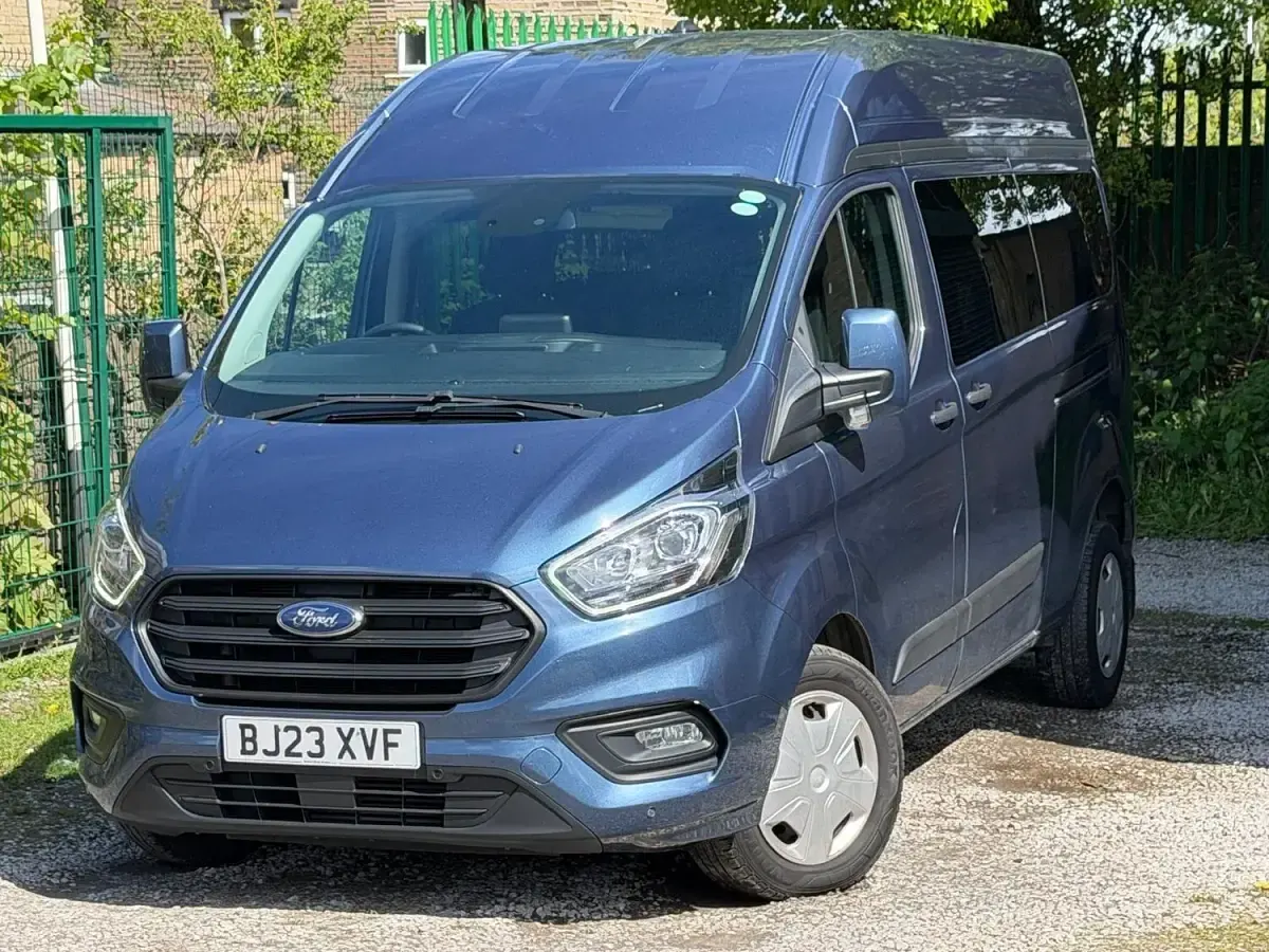 Used Ford Transit Custom Trend 130 HP (95 kW) 2023 Blue Van