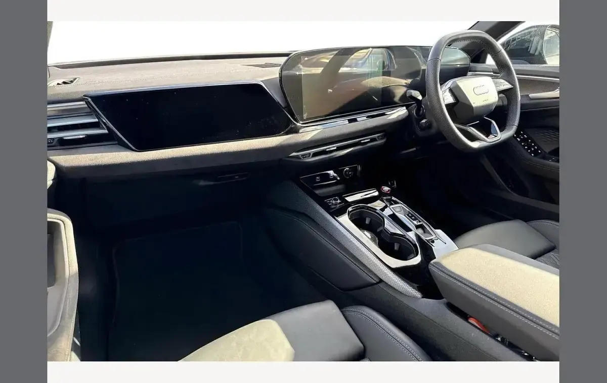 Used Audi A5 Advanced 367 HP (269 kW) 2025 Blue Sedan