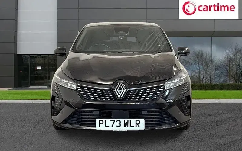 Used Renault Clio Techno 143 HP (105 kW) 2025 Hatchback