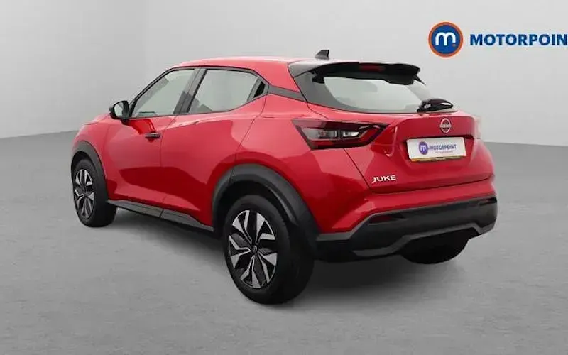 Used Nissan Juke Acenta Premium 114 HP (83 kW) 2025 Red SUV