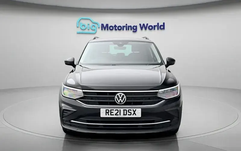 Gebraucht VW Tiguan Life 131 PS (96 kW) 2023 SUV