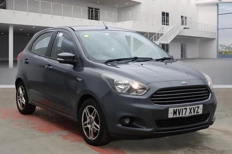 Used Ford Ka Plus Zetec 70 HP (51 kW) 2017 Grey Hatchback