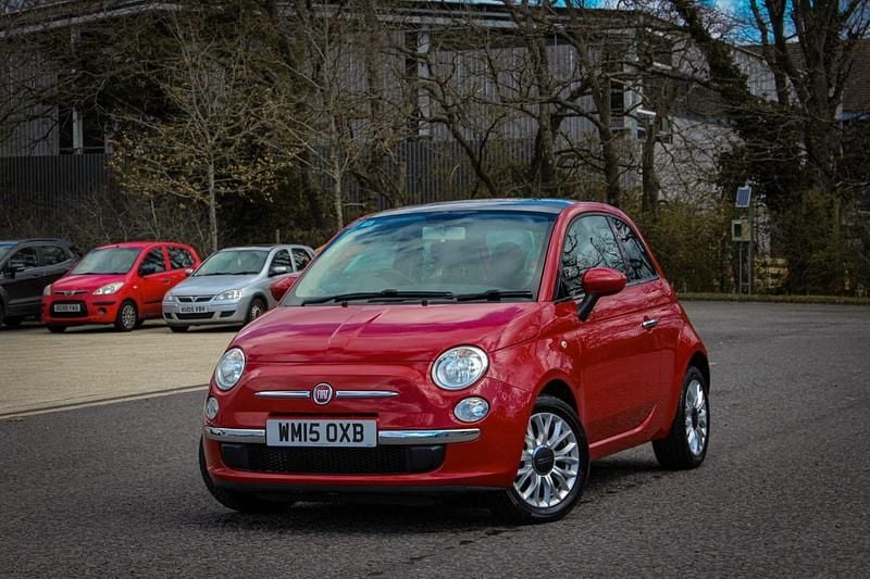 Used Fiat 500 Lounge 69 HP (50 kW) 2015 Red Hatchback