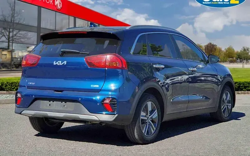 Second-hand Kia Niro 141 CP (103 kW) 2021 Albastru SUV