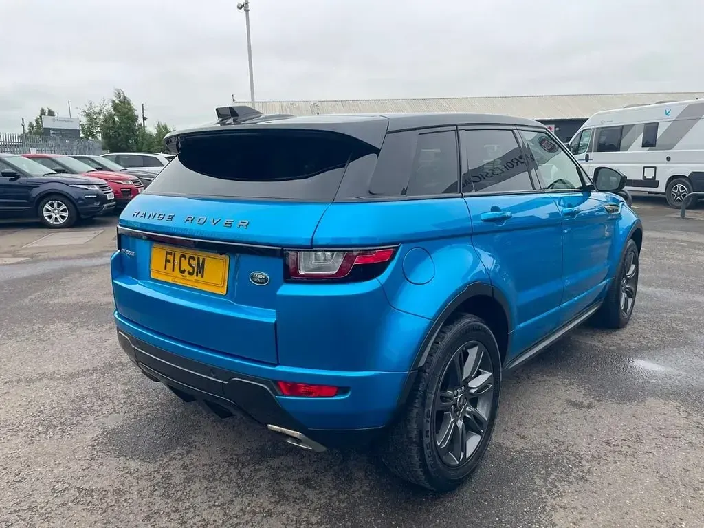 Used Land Rover Range Rover evoque Landmark 180 HP (132 kW) 2018 Blue Estate