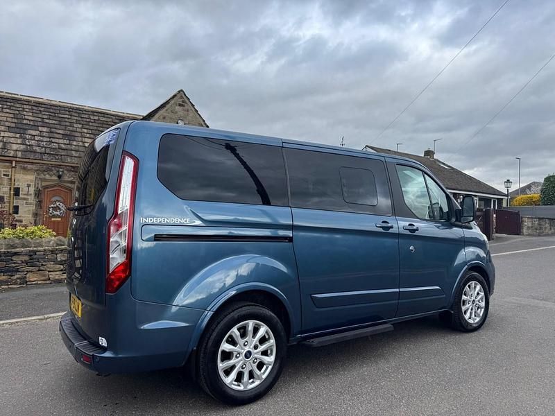 Used Ford Tourneo Titanium 2019 Blue MPV