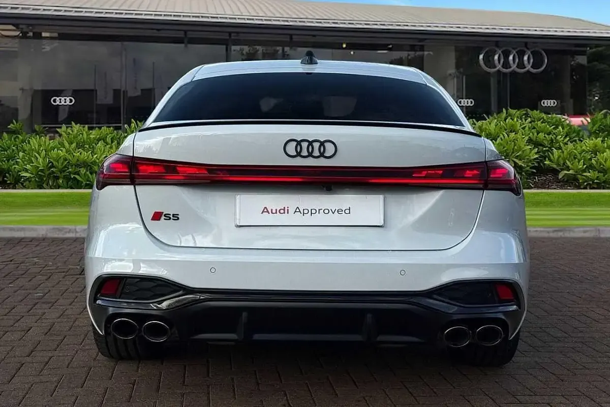 Used Audi S5 Comfort 367 HP (269 kW) 2026 White Estate