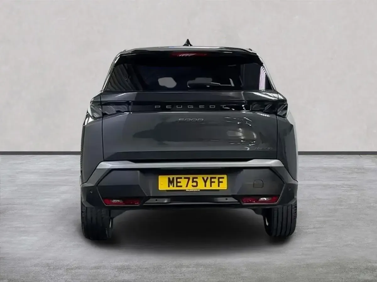 Used Peugeot 5008 GT 136 HP (100 kW) 2026 Grey SUV