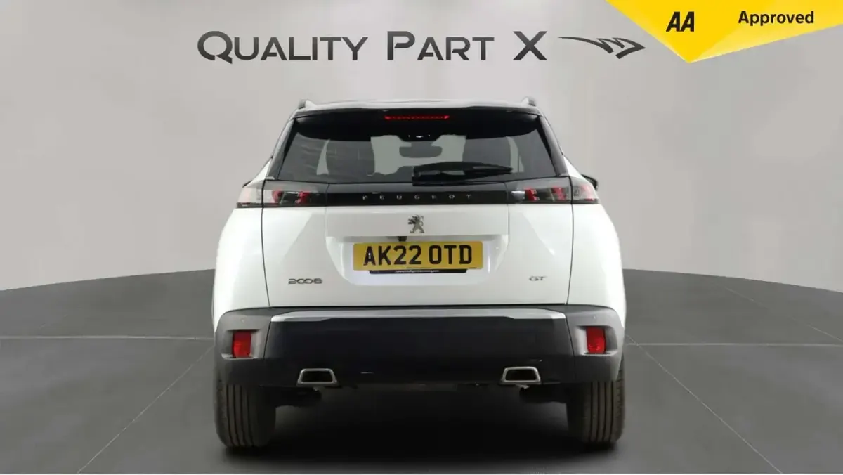 Used Peugeot 2008 GT 130 HP (95 kW) 2022 White SUV