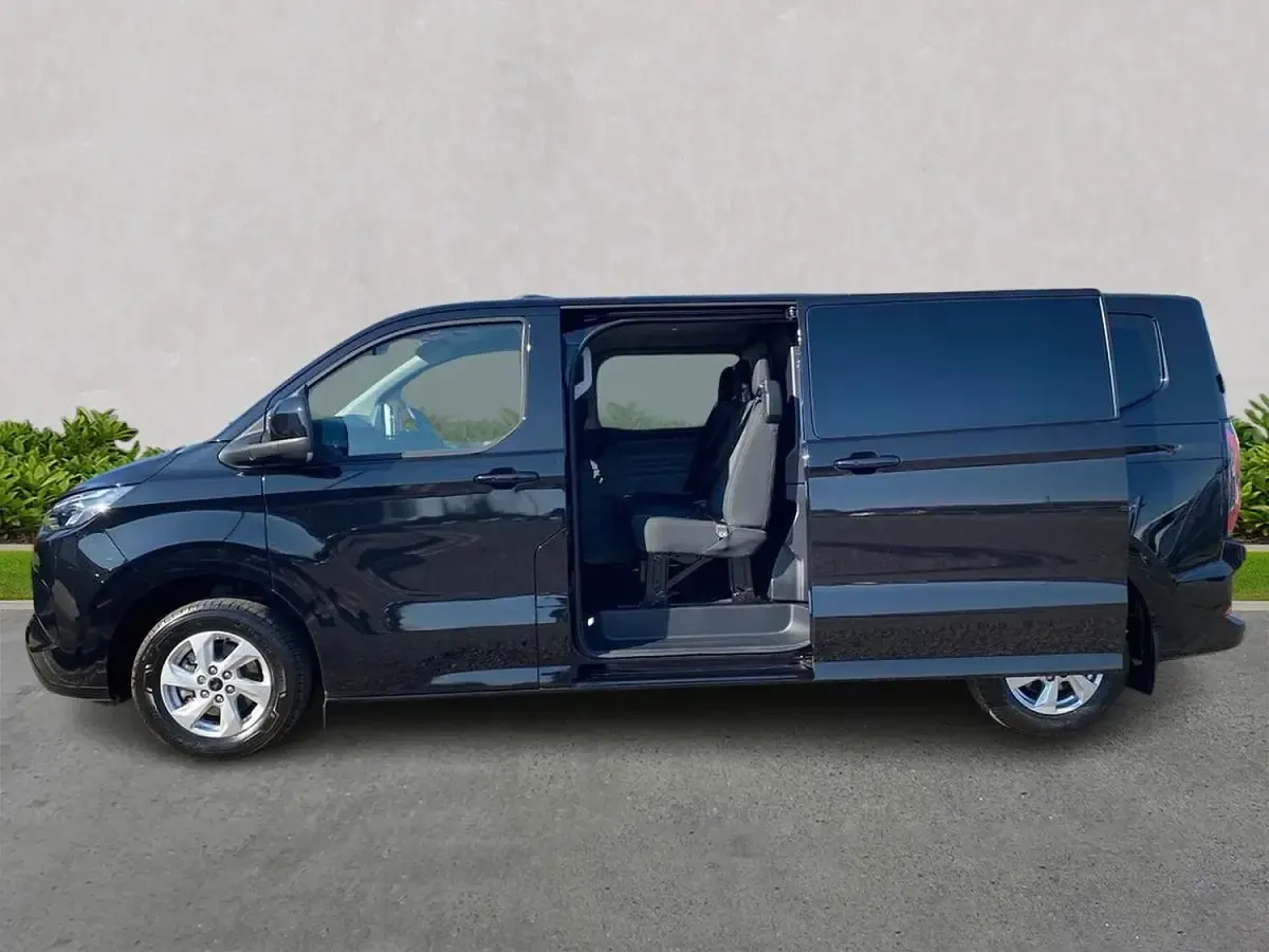 Used Ford E-Transit Limited 100 kW (136 HP) 2024 Black Van