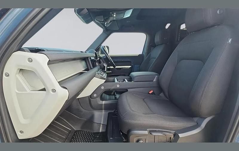 Used Land Rover Defender 246 HP (180 kW) 2022 Blue SUV