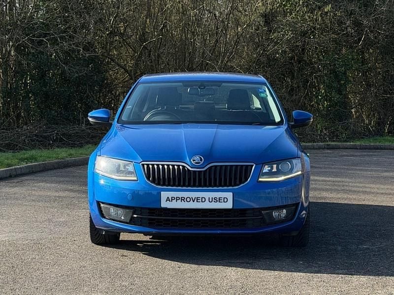 Used Skoda Octavia Elegance 2014 Blue Hatchback