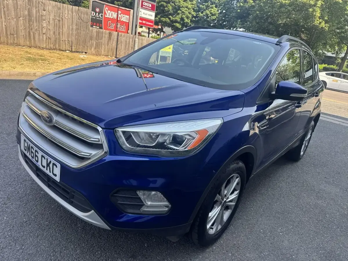 Used Ford Kuga Titanium 150 HP (110 kW) 2017 Blue SUV