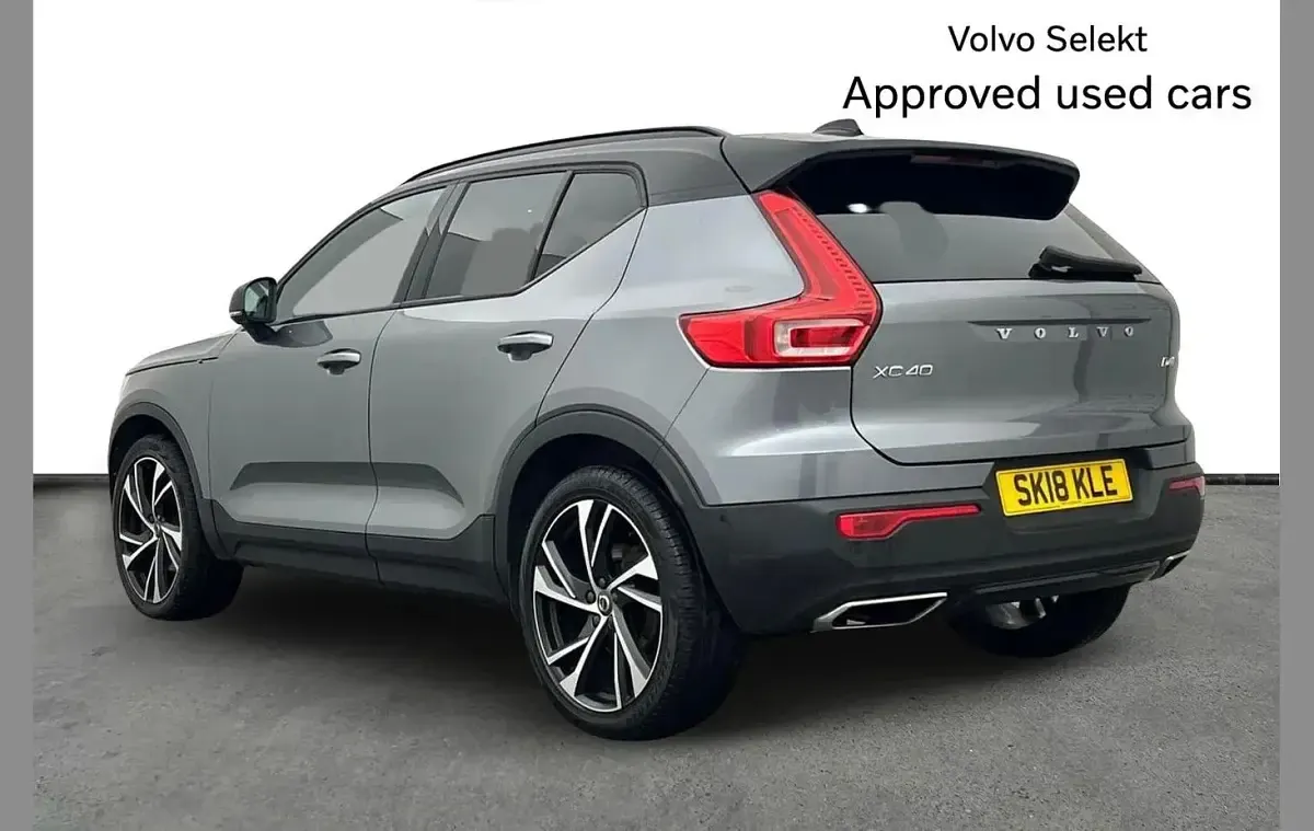 Used Volvo XC40 188 HP (138 kW) 2018 Grey SUV