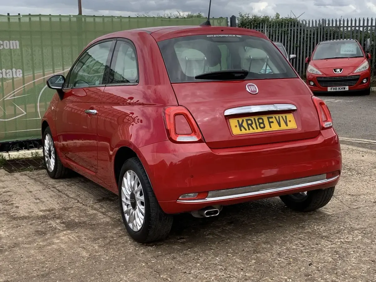 Used Fiat 500 Lounge 69 HP (50 kW) 2018 Red Hatchback