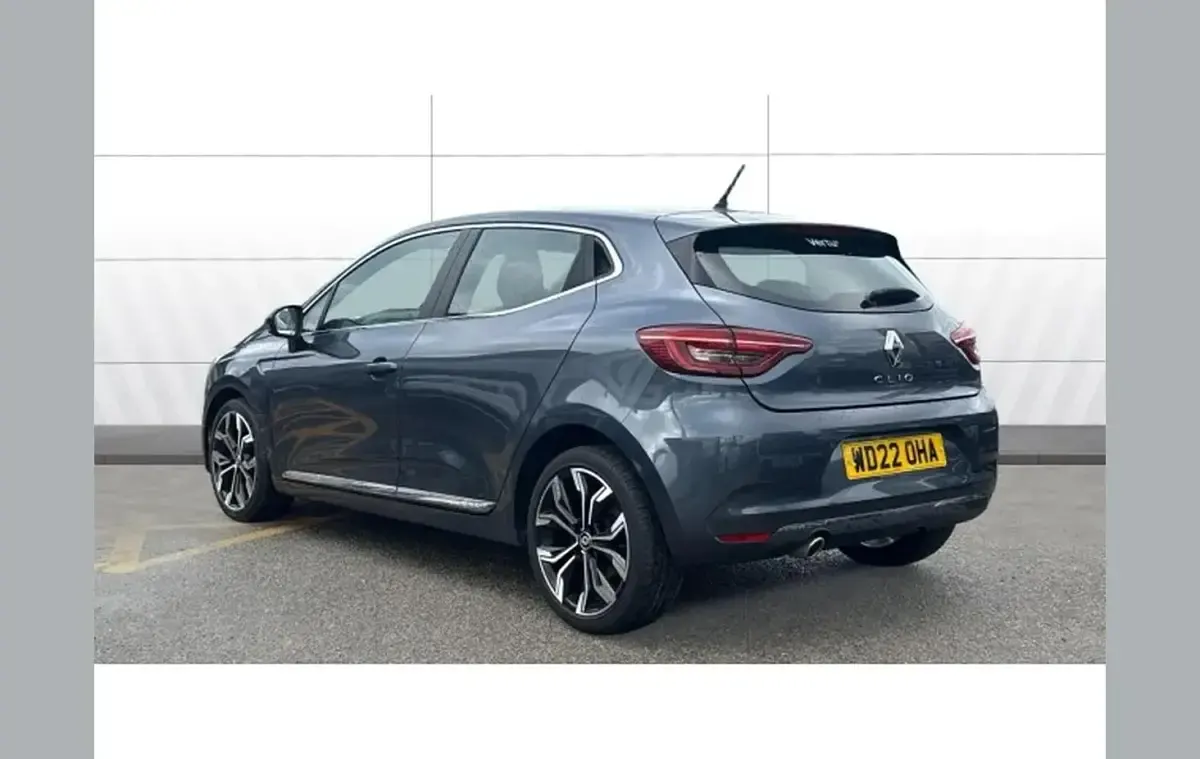 Used Renault Clio SE 88 HP (64 kW) 2022 Grey Hatchback