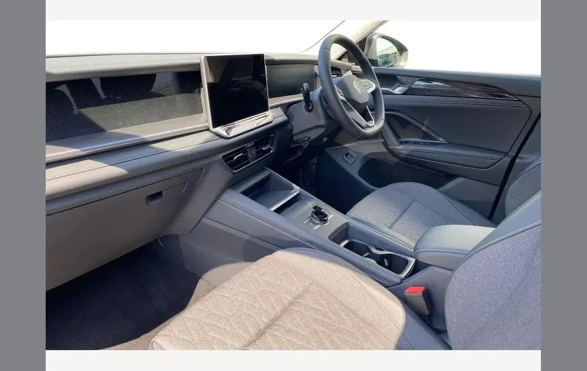 New VW Tayron Match 150 HP (110 kW) 2026 Black SUV
