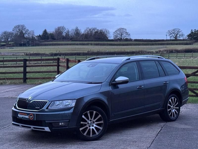 Grey Used 2015 Skoda Octavia Scout 4x4 Estate | £5,950 (A bit pricey) - Image 1/4