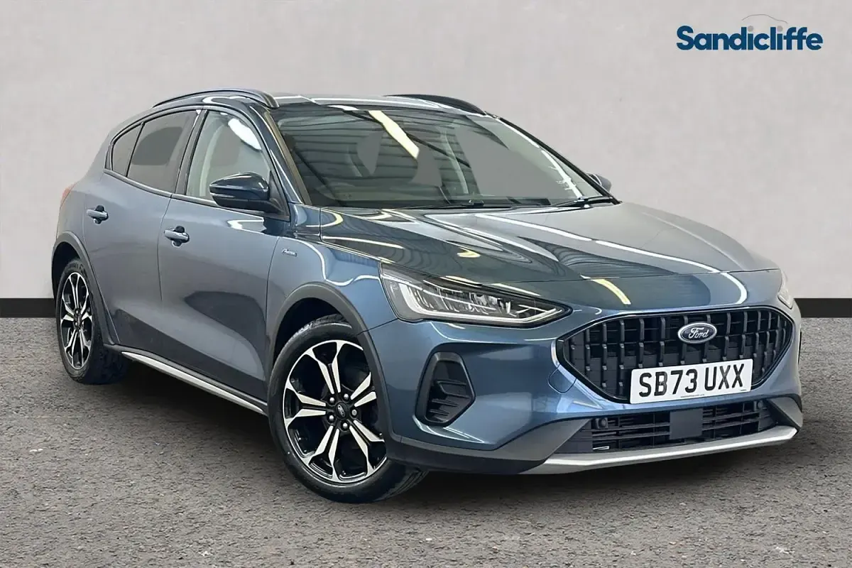 Gebraucht Ford Focus Active X 125 PS (91 kW) 2023 Kleinwagen