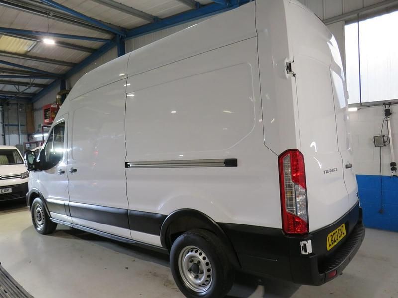 Second-hand Ford Transit 130 CP (95 kW) 2023 Alb Van