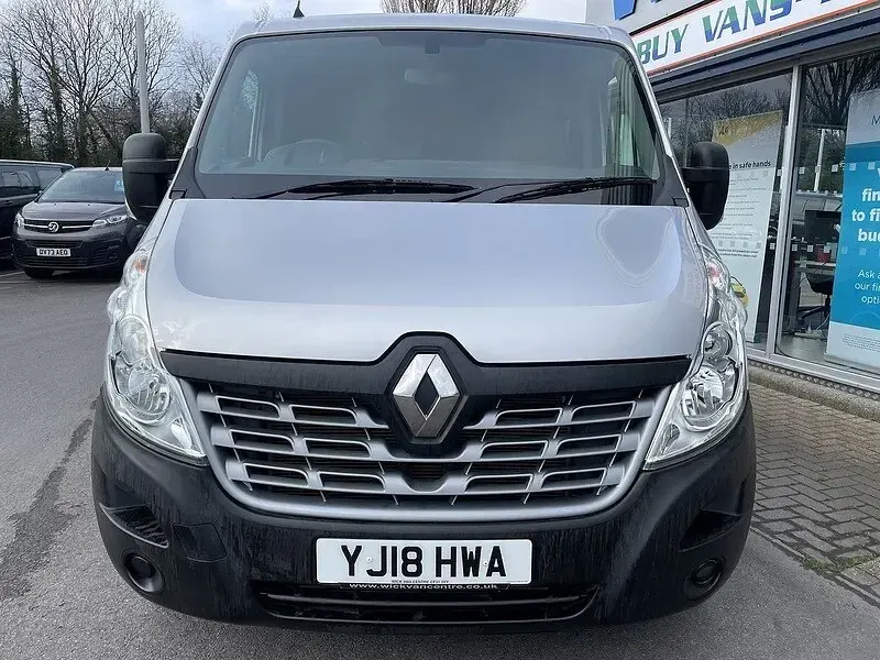 Used Renault Master Business 110 HP (80 kW) 2018 Grey Van