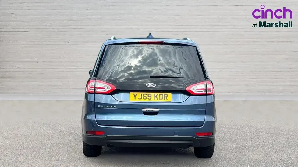 Used Ford Galaxy Titanium 150 HP (110 kW) 2020 Blue MPV
