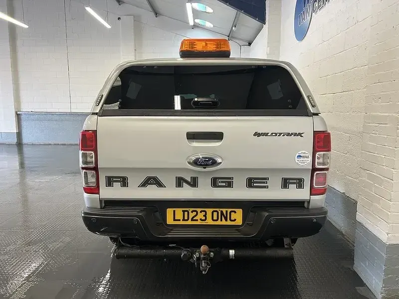 Begagnad Ford Ranger Wildtrack 2023 Silver Pickup