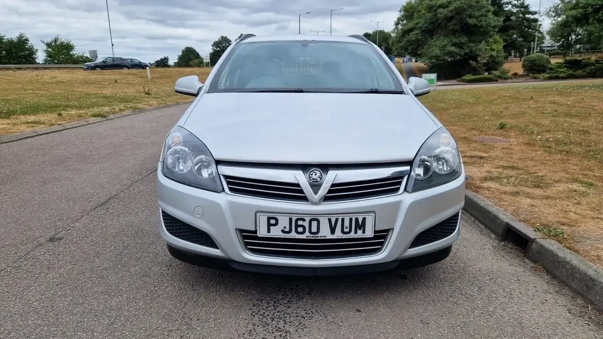 Used Vauxhall Astra Sportive 2011 Silver Van