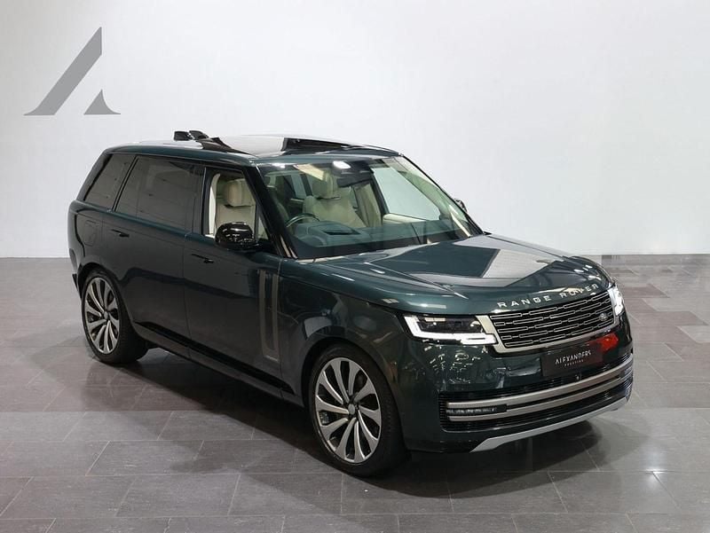 Green Used 2024 Land Rover Range Rover Autobiography SUV | £122,995 (Fair price) - Image 1/4