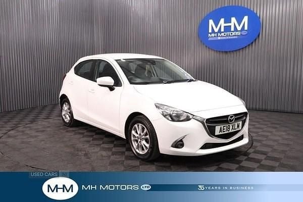 Used Mazda 2 2018 White Hatchback