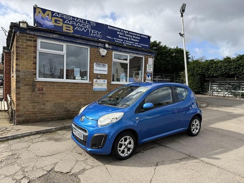 Used Citroën C1 68 HP (50 kW) 2013 Blue Hatchback
