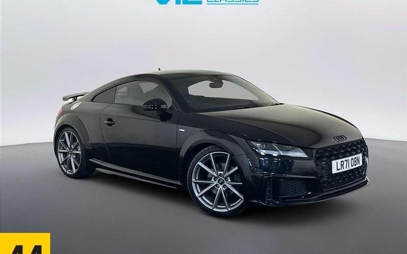 Used Audi TT Black Edition 197 HP (144 kW) 2023 Coupe