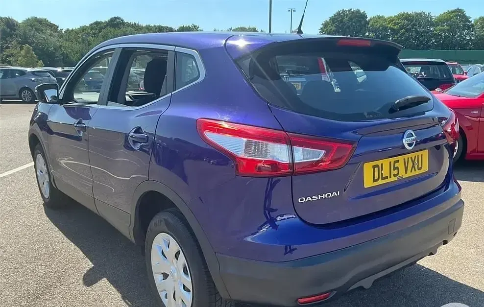 Used Nissan Qashqai Visia 2015 Blue SUV
