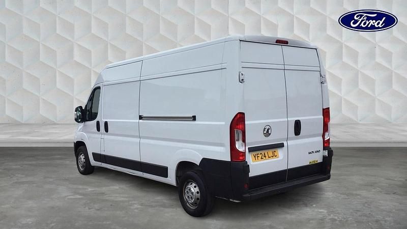 Used Vauxhall Movano 2024 White