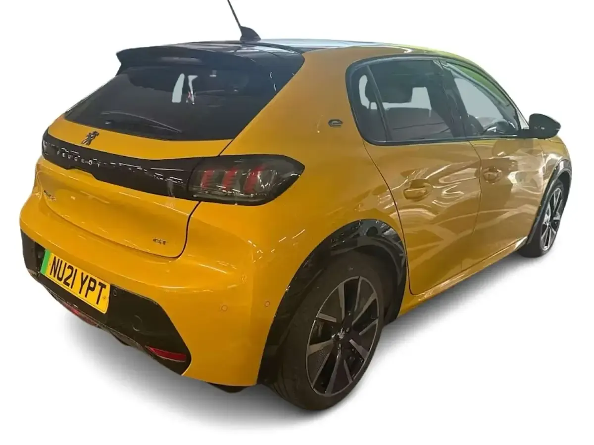 Used Peugeot e-208 GT 100 kW (136 HP) 2021 Yellow Hatchback
