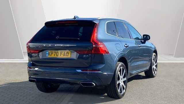 Used Volvo XC60 Inscription 194 HP (142 kW) 2021 SUV