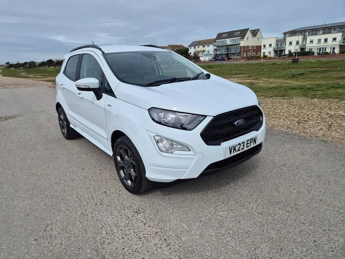 Used Ford Ecosport ST-Line 140 HP (102 kW) 2023 Frozen white SUV
