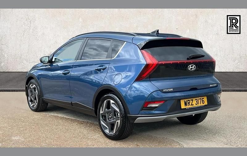 Używany Hyundai Bayon Premium 99 KM (72 kW) 2025 Niebieski SUV