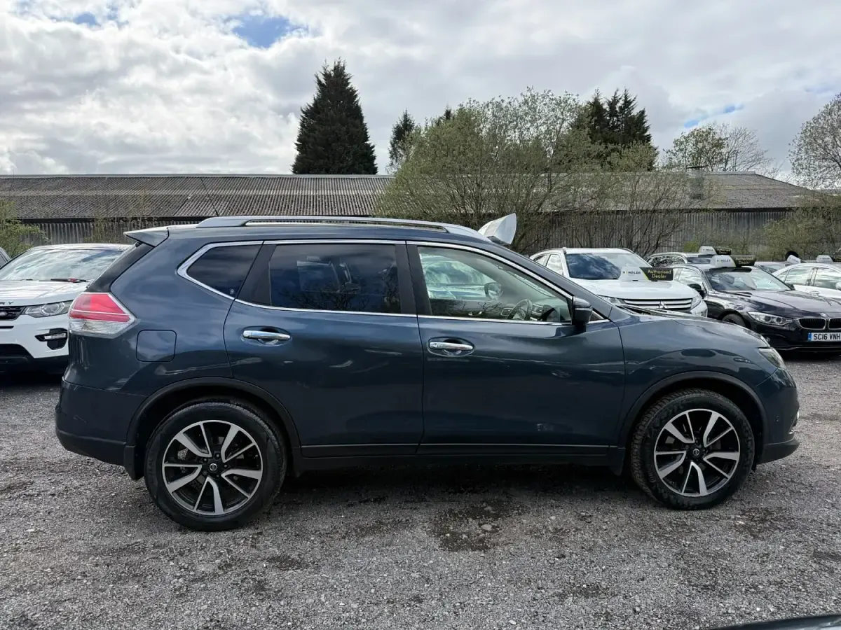 Usado Nissan X-Trail Tekna 2014 Azul SUV