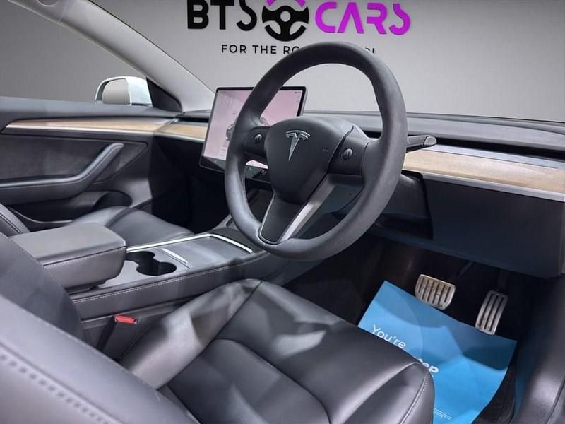 Used Tesla Model 3 Performance 461 kW (627 HP) 2022 White Sedan