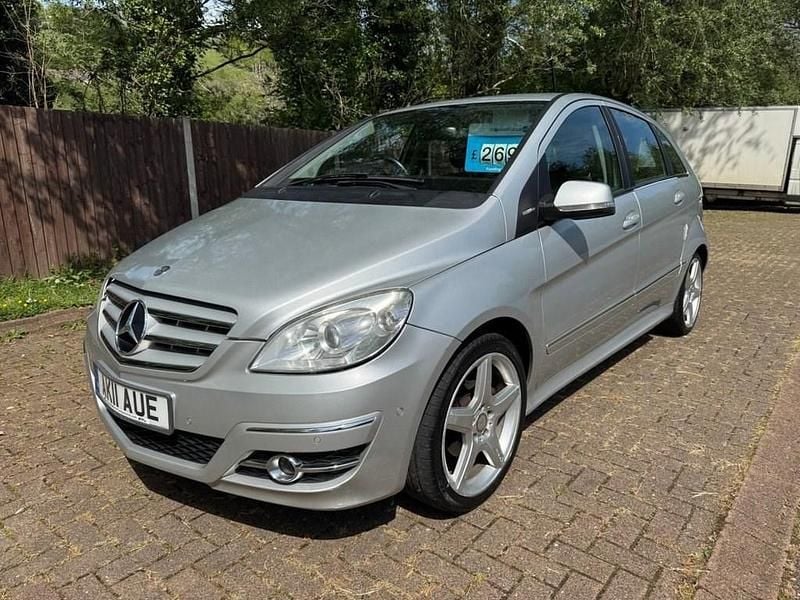 Silver Used 2011 Mercedes B160 MPV | £2,695 (A bit pricey) - Image 1/4