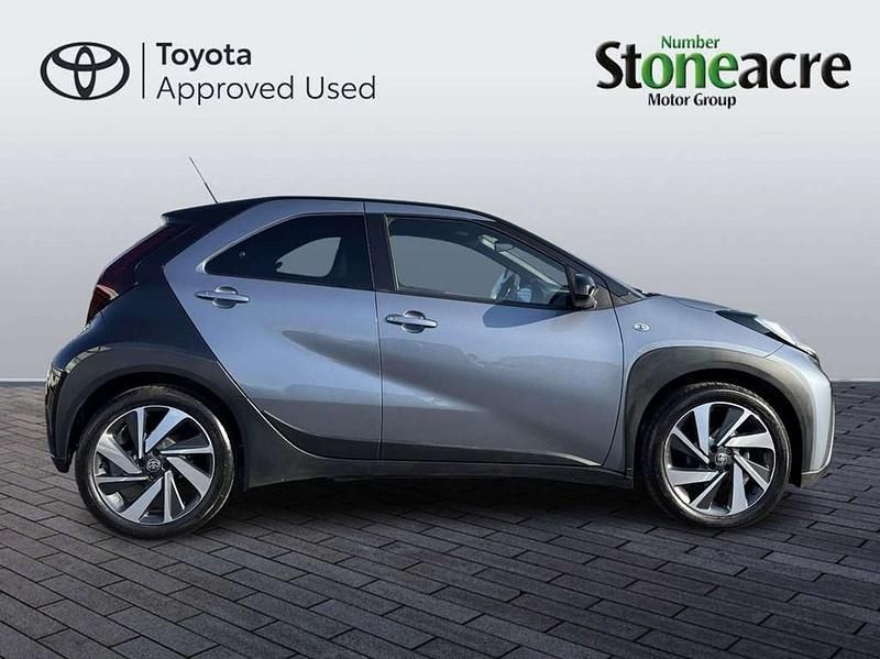 New Toyota Aygo X 72 HP (52 kW) 2025 Grey SUV