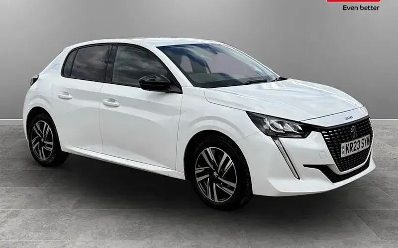 Used Peugeot 208 Allure+ 102 HP (75 kW) 2023 Hatchback
