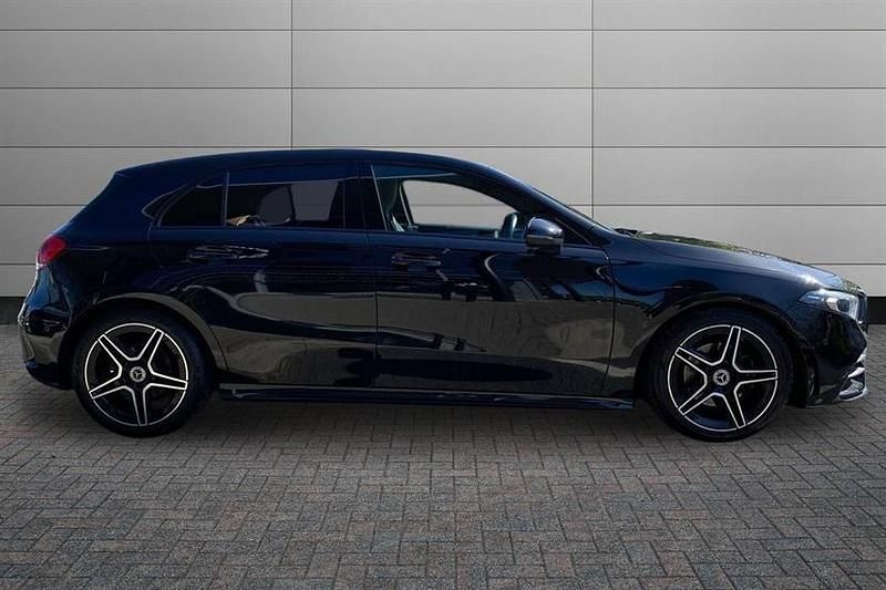 Used Mercedes A180 Executive 116 HP (85 kW) 2023 Black Hatchback